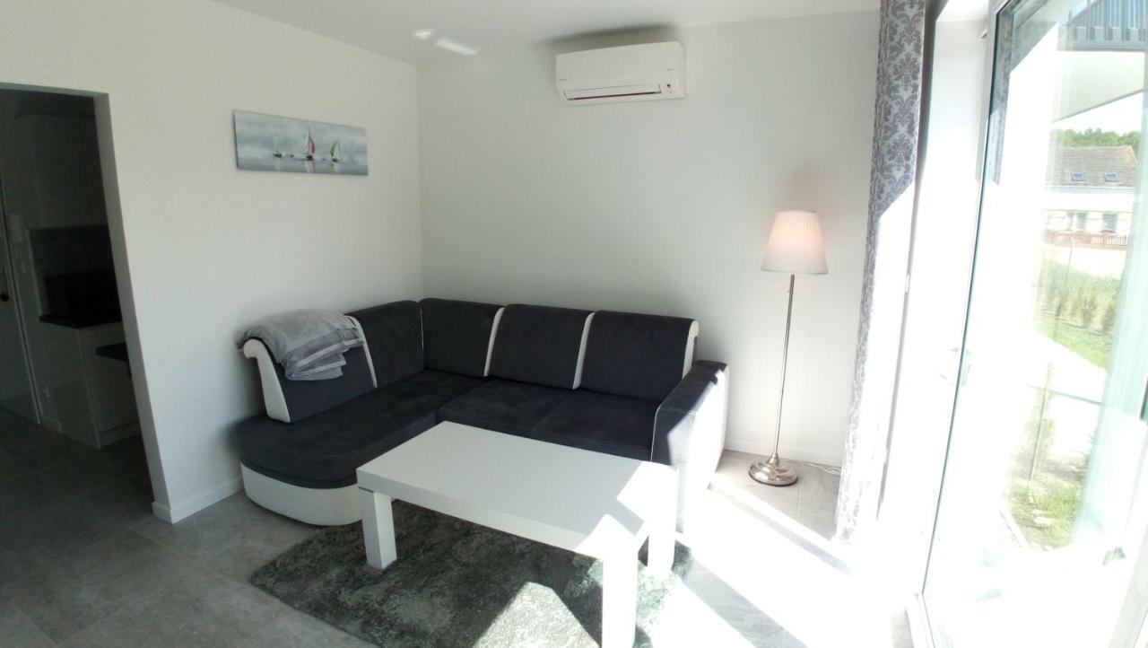 Morski Zakatek Lukecin Apartment Exterior photo